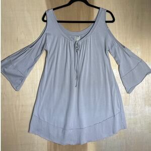 Cinnamon Girl Top Womens Small Cold‎ Shoulder Bell Sleeves Tunic Hawaii